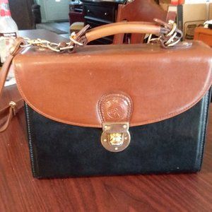 Woman's Casual Purse